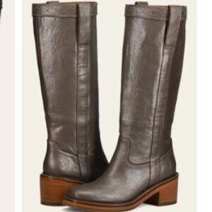 FRYE Kate Pull On Boots in Metallic Stone